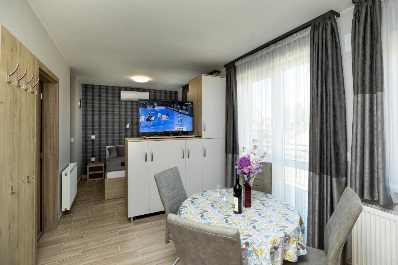 Star Apartman إغير المظهر الخارجي الصورة